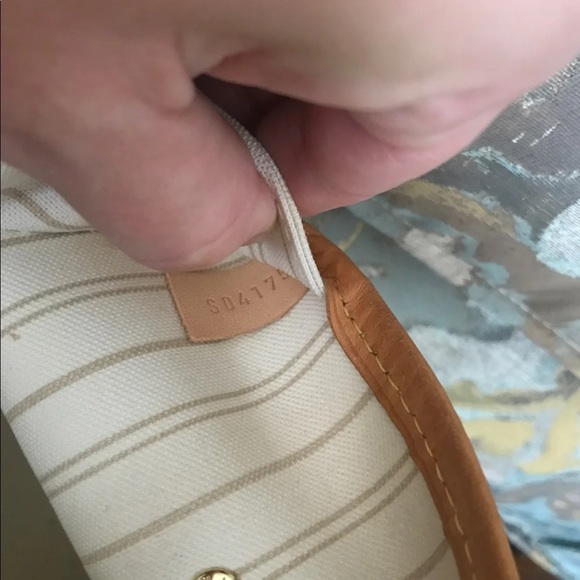 ❌SOLD❌Authentic Louis Vuitton Neverfull MM - Picture 7 of 8